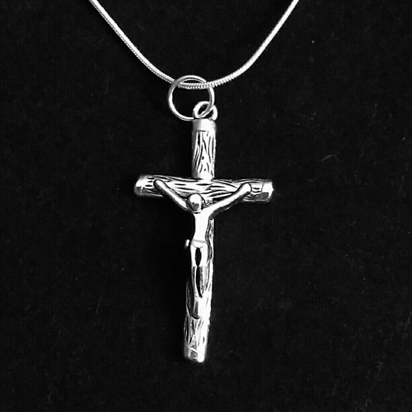 Luxury Brand Other - (UNISEX.925 Sterling Silver Necklace